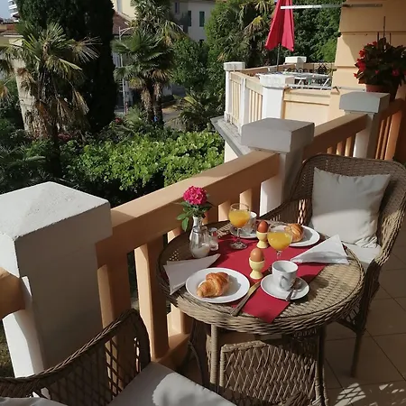 Apartman Salus, Maruna Opatija