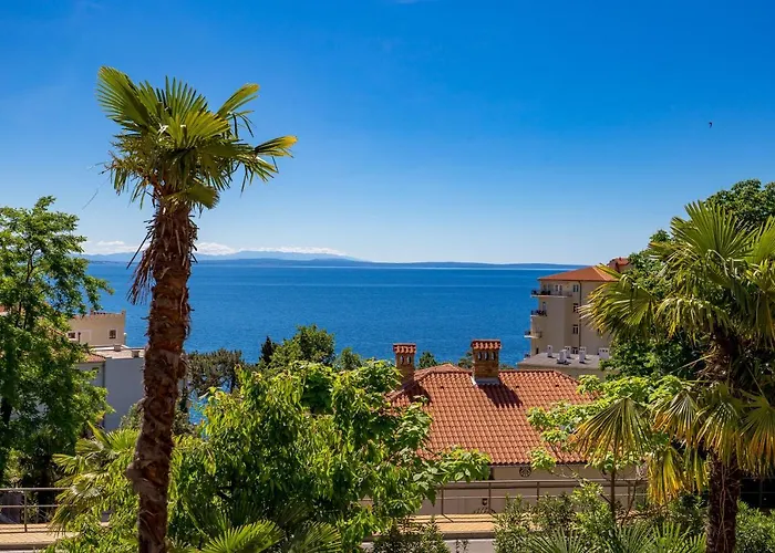 Salus, Maruna * Opatija